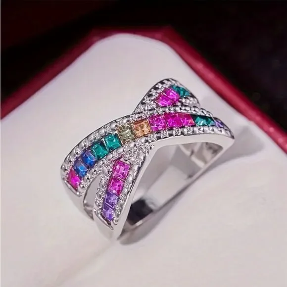 🩷 NEW stunning colorful crystal crisscross ring 🩷 - Picture 7 of 7